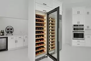 7685 NW 47th Dr, Coral Springs, FL 33067 - Photo 31