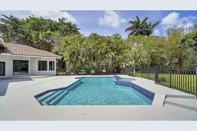 7685 NW 47th Dr, Coral Springs, FL 33067 - Photo 65