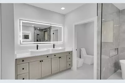 7685 NW 47th Dr, Coral Springs, FL 33067 - Photo 23