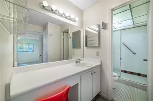 7612 Ashmont Cir, Tamarac, FL 33321 - Photo 11