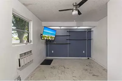 9700 NW 10th St, Pembroke Pines, FL 33024 - Photo 23