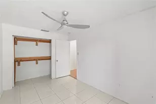9700 NW 10th St, Pembroke Pines, FL 33024 - Photo 21
