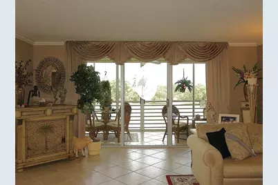3507  Oaks Way, Unit #307, Pompano Beach, FL 33069 - Photo 5