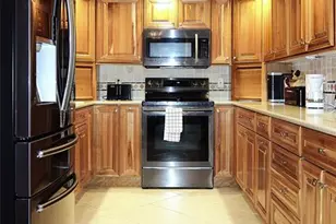 3507 Oaks Way, Pompano Beach, FL 33069 - Photo 3