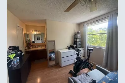 795  Crystal Lake Dr, Unit #795, Deerfield Beach, FL 33064 - Photo 11