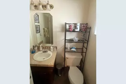 795  Crystal Lake Dr, Unit #795, Deerfield Beach, FL 33064 - Photo 7