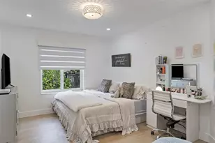 2534 Golf View Dr, Weston, FL 33327 - Photo 27