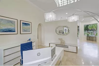 2534  Golf View Dr, Weston, FL 33327 - Photo 11