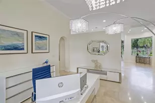 2534 Golf View Dr, Weston, FL 33327 - Photo 11