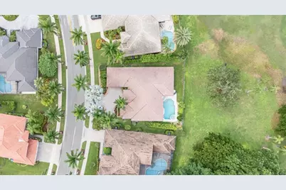 2534  Golf View Dr, Weston, FL 33327 - Photo 39