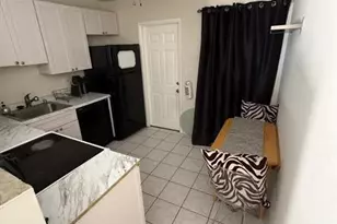 1710 NE 8th St, Fort Lauderdale, FL 33304 - Photo 5