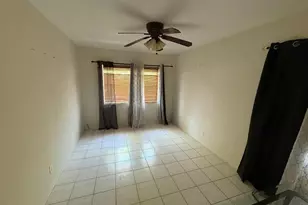 1710 NE 8th St, Fort Lauderdale, FL 33304 - Photo 3