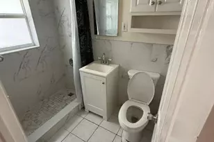 1710 NE 8th St, Fort Lauderdale, FL 33304 - Photo 7