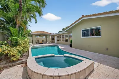 5730 NE 21st Rd, Fort Lauderdale, FL 33308 - Photo 57