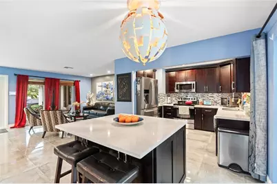 2501 NW 8th Ave, Wilton Manors, FL 33311 - Photo 11