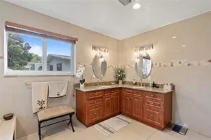 2501 NW 8th Ave, Wilton Manors, FL 33311 - Photo 27