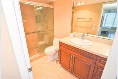 2661 S Course Dr, Unit #707, Pompano Beach, FL 33069 - Photo 21