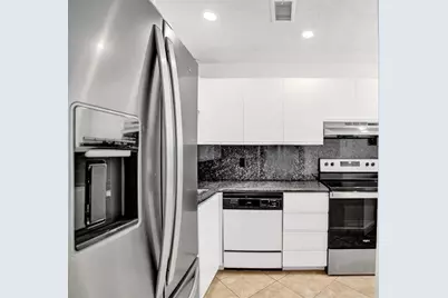 1415 S Miami Rd, Unit #B, Fort Lauderdale, FL 33316 - Photo 5