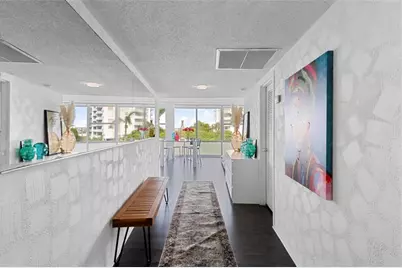 900  Bay Dr, Unit #313, Miami Beach, FL 33141 - Photo 9