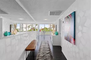 900 Bay Dr, Miami Beach, FL 33141 - Photo 9