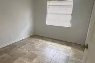 7427 SW 13th St, North Lauderdale, FL 33068 - Photo 23