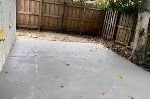 7427 SW 13th St, North Lauderdale, FL 33068 - Photo 17