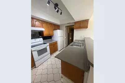 7427 SW 13th St, North Lauderdale, FL 33068 - Photo 11