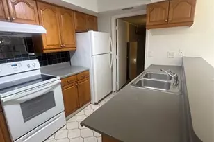 7427 SW 13th St, North Lauderdale, FL 33068 - Photo 11