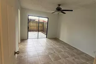 7427 SW 13th St, North Lauderdale, FL 33068 - Photo 3