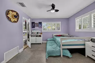 2115 NE 15th Ave, Wilton Manors, FL 33305 - Photo 21