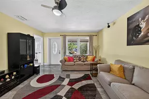 2115 NE 15th Ave, Wilton Manors, FL 33305 - Photo 5