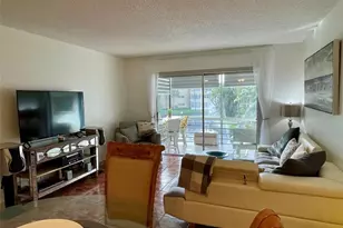 5071 W Oakland Park Blvd, Lauderdale Lakes, FL 33313 - Photo 9