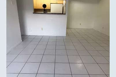 10027 SW Winding Lake Rd, Unit #102, Sunrise, FL 33351 - Photo 7