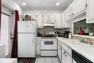 4411 NW 16th St, Lauderhill, FL 33313 - Photo 13