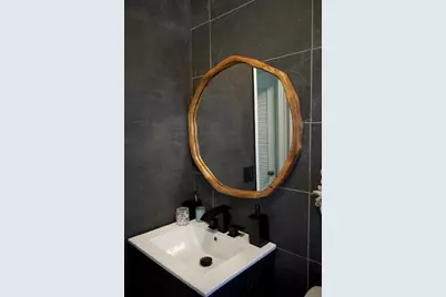 11150  Peachtree Dr, Miami, FL 33161 - Photo 19