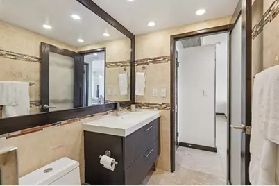 5601  Collins Ave, Unit #1716, Miami Beach, FL 33140 - Photo 15