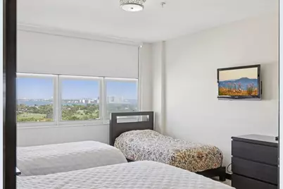 5601  Collins Ave, Unit #1716, Miami Beach, FL 33140 - Photo 17