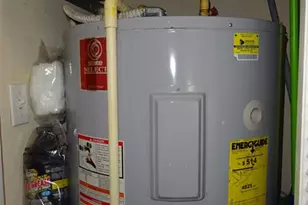 9105 SW 227th St, Cutler Bay, FL 33190 - Photo 63