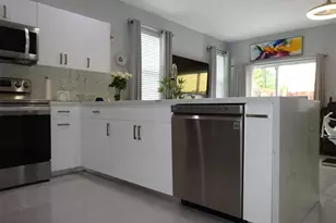 9105 SW 227th St, Cutler Bay, FL 33190 - Photo 19