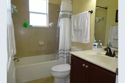 9105 SW 227th St, Unit #1, Cutler Bay, FL 33190 - Photo 57