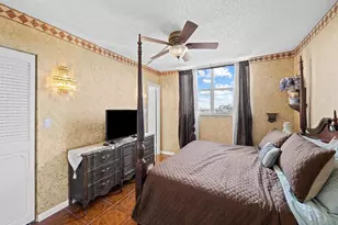 2840 Somerset Dr, Lauderdale Lakes, FL 33311 - Photo 9