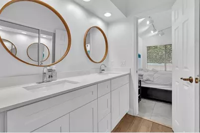 10180 NW 5th St, Plantation, FL 33324 - Photo 25