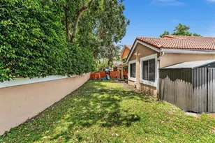 10180 NW 5th St, Plantation, FL 33324 - Photo 47