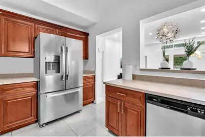 10180 NW 5th St, Plantation, FL 33324 - Photo 9