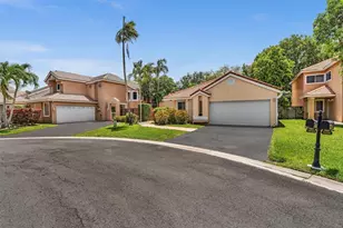 10180 NW 5th St, Plantation, FL 33324 - Photo 49