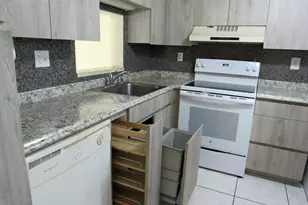 6351 N University Dr, Tamarac, FL 33321 - Photo 11