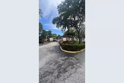 9044 NW 28th Dr, Unit #3-306, Coral Springs, FL 33065 - Photo 19