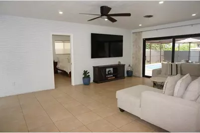 9220 SW 56th St, Miami, FL 33165 - Photo 3