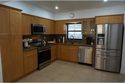 9220 SW 56th St, Miami, FL 33165 - Photo 5