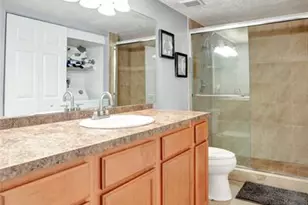 7670 NW 79th Ave, Tamarac, FL 33321 - Photo 19